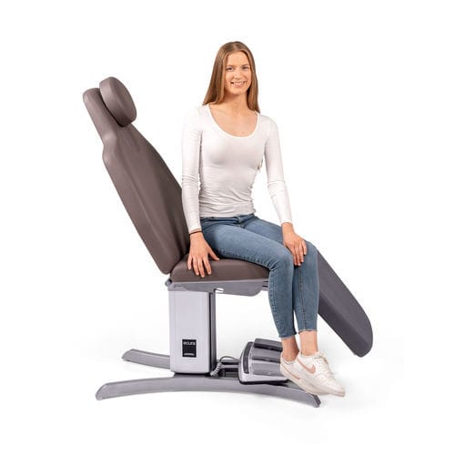 Dermatologie-Untersuchungsliege - Behandlungsliege - BRUMABA - elektrisch / ergonomisch / grau