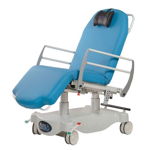 Elektrischer Behandlungsstuhl - MULT-V2-700 - CARINA  - dreiteilig / auf Rollen / Trendelenburg