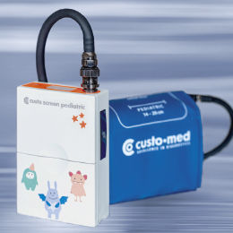 Handgerät-Patientenmonitor - screen  - custo med GmbH - ABDM / ambulant / für Kinder