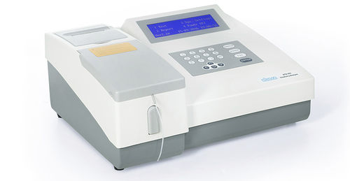 Halbautomatisches biochemisches Analysegerät - DTN-405  - Dialab  - Tisch / mit immunturbidimetrischer Bestimmung