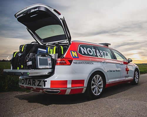Ambulanz - VW Passat - Dlouhy