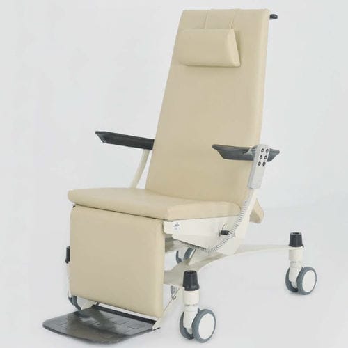 Patienten-Transportstuhl / für den Innenraum - 90111402 - DOLSAN MEDICAL - auf Rollen / mit verstellbarer Rückenlehne / ergonomisch