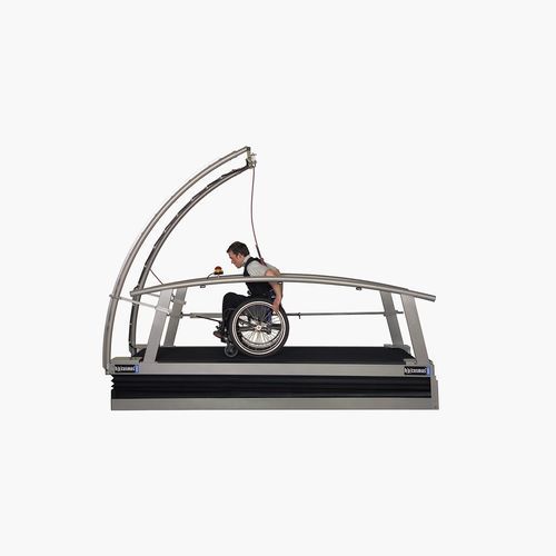 Laufband mit Geländer - saturn® 300/100 r - h/p/cosmos sports & medical - mit Gurtsystem / Rollstuhlfahrer