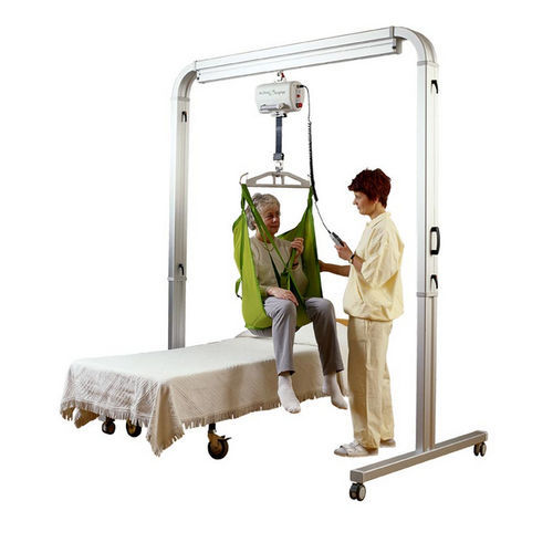 Manueller Patientenlifter - FreeSpan™ Straight  - Hill-Rom   - auf Rollen / selbsttragend / höhenverstellbar