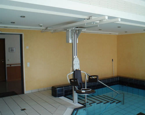 Elektrischer Patientenlifter - C100-1000 - Horcher Medical Systems - deckenmontiert / für Erwachsene / für Pool