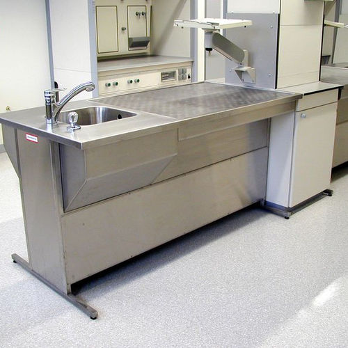 Labor-Arbeitsstation / Histopathologie - UCS-1750-D - KUGEL medical GmbH & Co. KG - für Probenvorbereitung / bodenstehend / mit Waschbecken