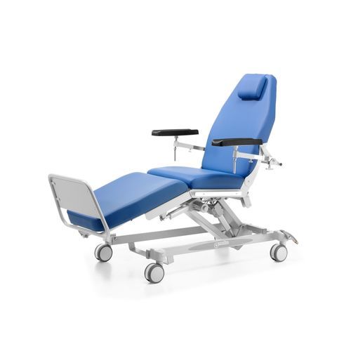 Elektrischer Behandlungsstuhl - Diamed 2 - Medical Iberica - dreiteilig / mit Fußstütze / höhenverstellbar