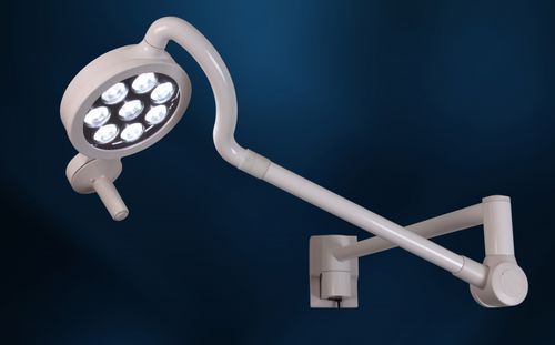 Deckenmontierte OP-Leuchte - MI-550 - Medical Illumination International - LED / Halogen / 97