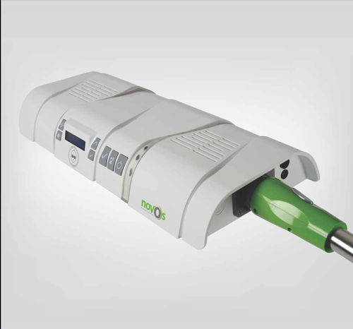Phototherapielampe für Neugeborene - Bililed Maxi+ - NOVOS - auf Wiege montiert / Blaues Licht