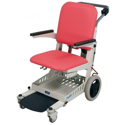 Patienten-Transportstuhl / für den Innenraum - SWIFI - Promotal - für Außenbereich / auf Rollen / mit Fußstütze