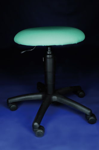 Hocker für Gesundheitseinrichtungen - Z 02 01 - RQL - GOLEM tables - drehbar / auf Rollen / mit Rückenlehne