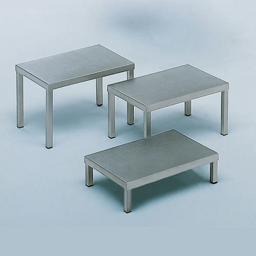 Stufentritt mit 1 Stufe - 251.1010.0 - SCHMITZ medical GmbH - Edelstahl / chirurgisch / rutschfest
