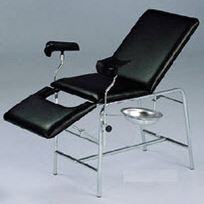 Gynäkologie-Untersuchungsliege - M600333 - Titanox  - manuell / höhenverstellbar / mit verstellbarer Rückenlehne