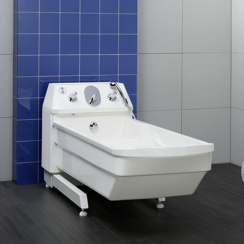 Elektrische Pflegebadewanne - Unbescheiden  - höhenverstellbar