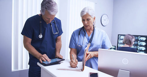 Medizinisch plattform - JiveX - VISUS - für Radiologie / für Kliniken / Patientendaten