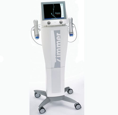 Extrakorporales Stoßwellentherapiegerät / für die ästhetische Medizin - ZWAVE PRO - Zimmer MedizinSysteme  - auf Wagen