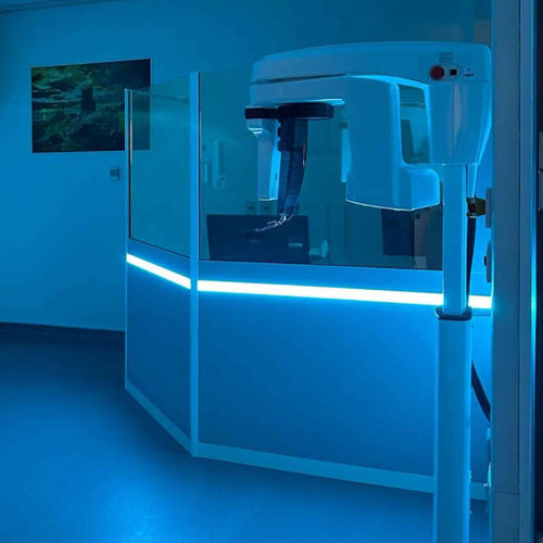 Röntgenstrahlen-Strahlenschutzschild - Sense-X® - Raybloc - bodenstehend / mit Fenster / 2,65 mm