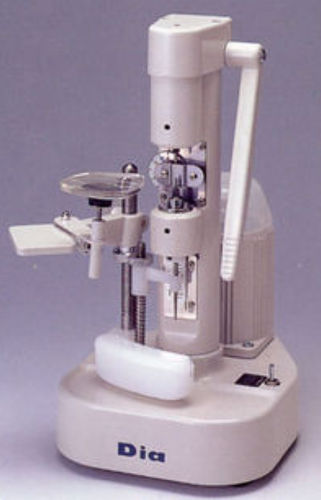 Bearbeitung optischer Gläser / Tischbohrmaschine für optische Gläser - DM-3 - Dia Optical - manuell