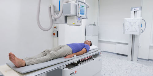 Digitales Röntgensystem - DR 600 - AGFA - für multifunktionale Röntgenaufnahmen / mit bodenstehendem Bucky / mit Deckenbucky