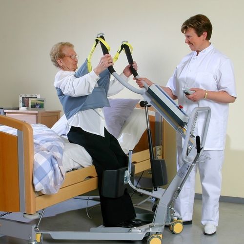 Elektrische Aufstehhilfe - 1620 - Handi-Move - mit Gurtwerk / zum Gehen