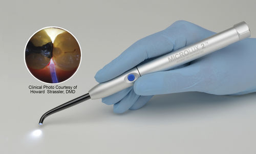 Kariesdiagnosegerät per Durchleuchtung - Microlux 2  - AdDent, Inc.  