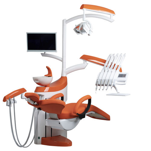 Dentale Behandlungseinheit / mit Stuhl - CHEESE L - CHIRANA - mit Monitor / mit Instrumententräger / mit Licht