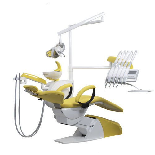 Dentale Behandlungseinheit / mit Stuhl - CHEESE EASY - CHIRANA - mit Monitor / mit Instrumententräger / mit Licht