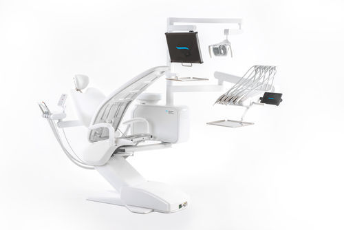 Dentaleinheit mit flexiblem Kopfstück - Model PRO 500/700 - DIPLOMAT DENTAL s.r.o. - modular / mit Monitor / mit Instrumententräger