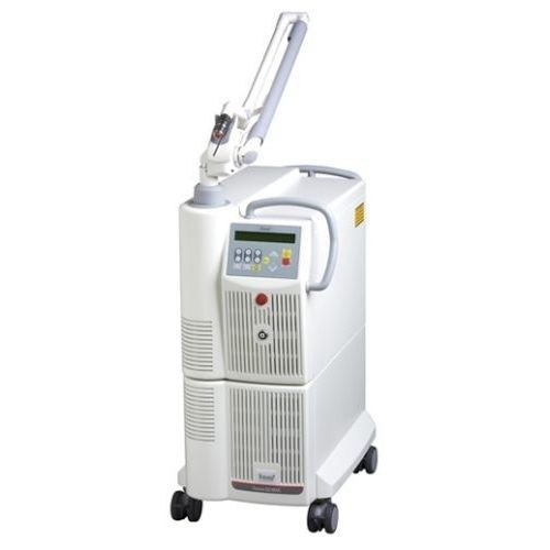 Laser für Pigmentläsionen - QX MAX - Fotona - zur Tattooentfernung / Nd:YAG / Farbstoff