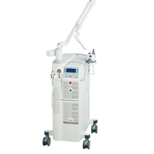 OP-Laser - SP Dynamis - Fotona - für Hautverjüngung / zur Aknebehandlung / Nd:YAG