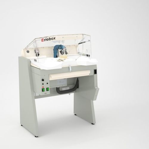 Arbeitsplatz für Dentallabors / mit Haube - ERIOBOX - ERIO - automatisch