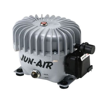Kompressor für Zahnmedizin - Motor 3 - JUN-AIR International A/S - geschmiert
