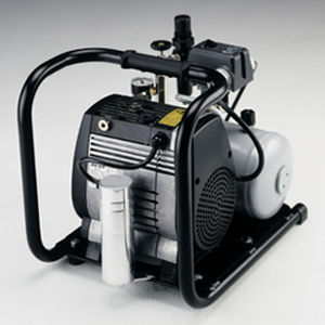 Kompressor für Zahnmedizin - OF301-4B - JUN-AIR International A/S   - Kolben / 1 Arbeitsplatz / ölfrei
