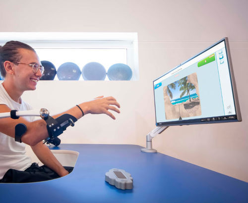 Rehabilitationssystem für Armbeweglichkeit - ARIA - Idrogenet - Handbeweglichkeit / Handgelenk-Beweglichkeit / computerbasiert