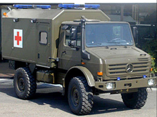 Rettungswagen - Unimog multi-stretcher - C. Miesen - mit Kofferaufbau / 4-Tragen / mit Rampe