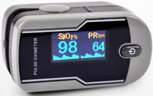 Fingerpulsoximeter - 01MN1000-CS - O-Two Medical Technologies - kompakt / medizinisch / für häusliche Krankenpflege