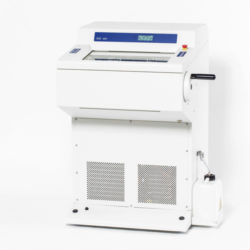 Kryostat-Mikrotom / Rotation - MNT - SLEE medical GmbH - mechanisch / für die Histologie / Labor