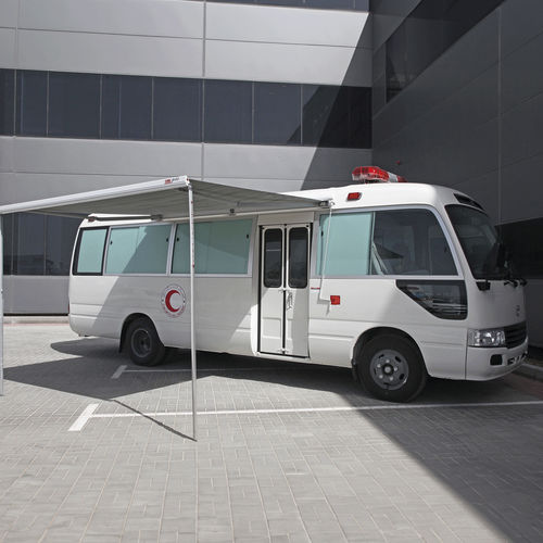 Mobile Krankenstation / Labor - smuml - Paramed International - Sensor / Bus / Diesel