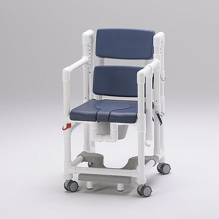 Duschstuhl mit Armlehnen - RCN Medizin - auf Rollen / mit Fußstütze / Toilette
