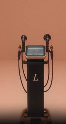 Body-Contouring-Gerät mit elektrischer Muskelstimulation - trilift - Lumenis - RF-Hautverjüngungseinheit / RF-Mikronadelgerät / auf Wagen