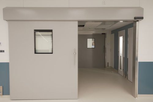 Strahlenschutztür -  Medinox - Metaflex Doors Europe - mit Abschirmung / für Krankenhaus / für Reinraum