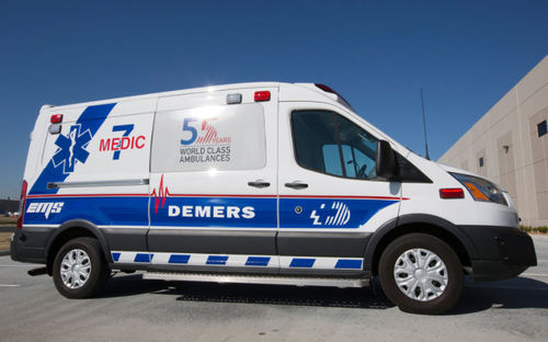 Ambulanz Typ II - TRANSIT  - DEMERS - 4x4