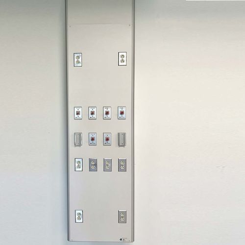 Wandmontierte Versorgungseinheit - FLATWALL 4540-S - Modular Services Company - vertikal / für die Intensivstation