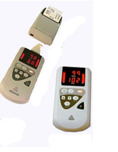Handgerät-Pulsoximeter - 34 - Mediaid Inc. - medizinisch / batteriebetrieben / USB