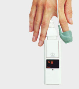 Fingerpulsoximeter - 130 - Mediaid Inc. - kompakt / medizinisch / batteriebetrieben