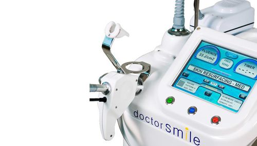Dental-Laser - Pluser fraxtion - Doctor Smile - Dermatologie / Er:YAG / auf Wagen