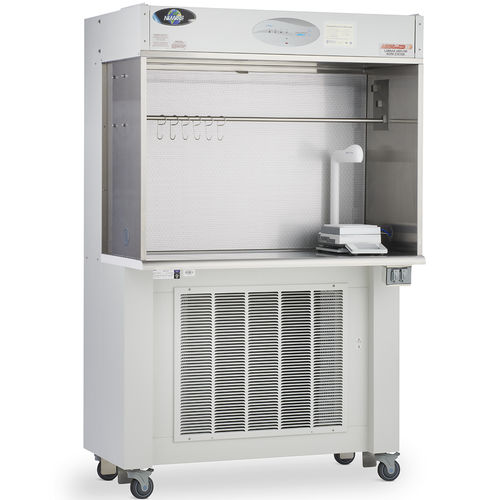 Bodenstehende Labor-Arbeitsstation - AireGard™ - NuAire Laboratory Equipment - mobil / mit HEPA-Filter / Laminar-Flow