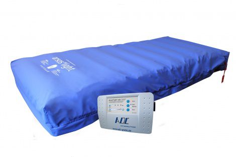 Krankenhaus-Matratze - arsos® light - ADL International - Schlauchzellen / Schaumstoff / Röhren