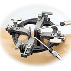 Wirbel-Retraktor - Clover - Precision Spine - für minimalinvasive Chirurgie / für orthopädische Chirurgie