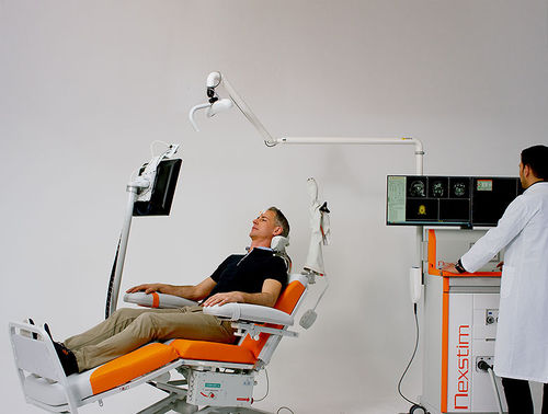 Transkranieller Magnetstimulator / TMS + nTMS - NBS 5 - Nexstim